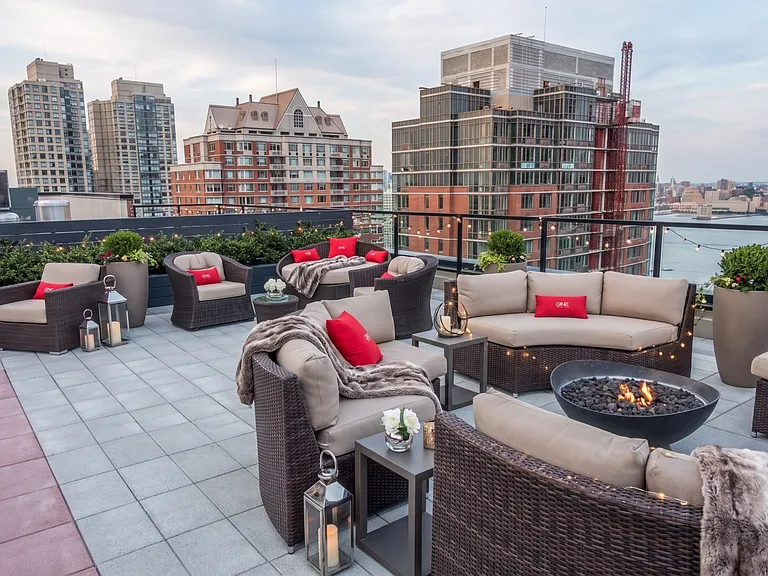 425 Warren St #3001 — Photo 18