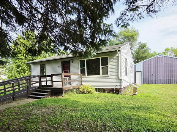 100 E James St, Oldham, SD 57051
