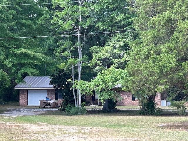2nd image of 13111 Highway 31