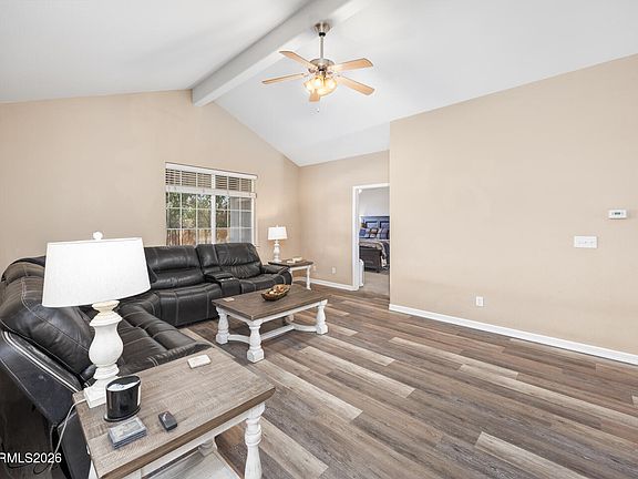 5th image of 1215 Green Valley Dr