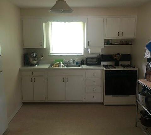 2nd image of 10138 Southeastern Ave #10138