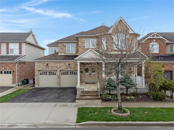 150 Garth Massey Dr, Cambridge, ON N1T 2G5