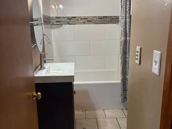 1012 14th Ave, Mendota, IL 61342