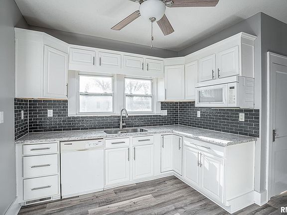 5th image of 2603 Bridge Ave