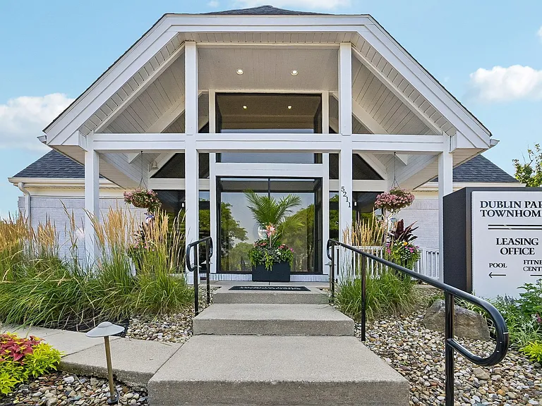 Dublin Park Rental Townhomes — Photo 40