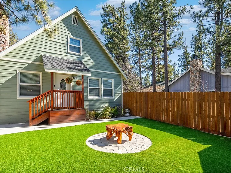 195 Knoll Rd — Photo 2