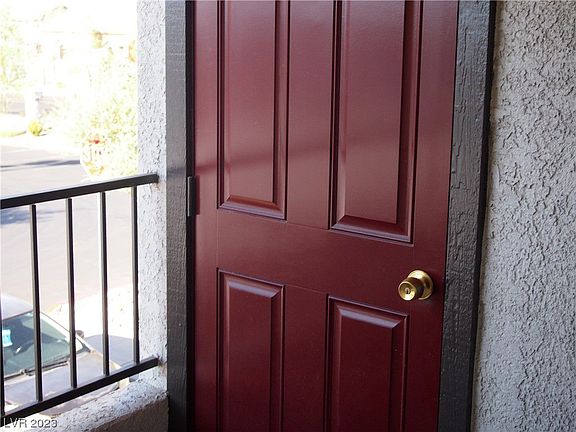 5th image of 950 Seven Hills Dr APT 721
