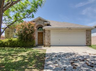 8512 O'Hara Ln, Fort Worth, TX 76123