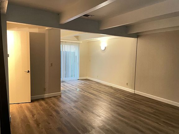 4th image of 2612-2616 G St #261212