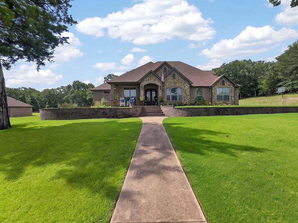 1st image of 555 County Road 2307