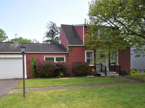 1915 Pleasant Valley Rd, Fairmont, WV 26554