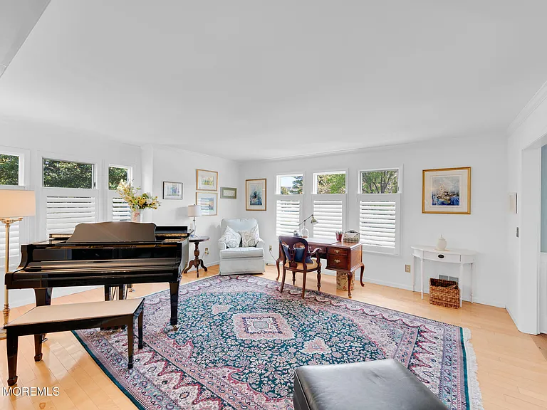 200A Beacon Blvd — Photo 6
