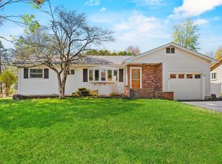 15 Standish Ave, Middletown, NY 10940