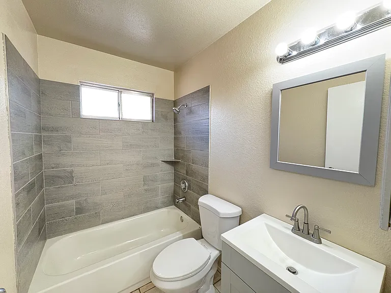 3901 Broadriver Dr — Photo 14