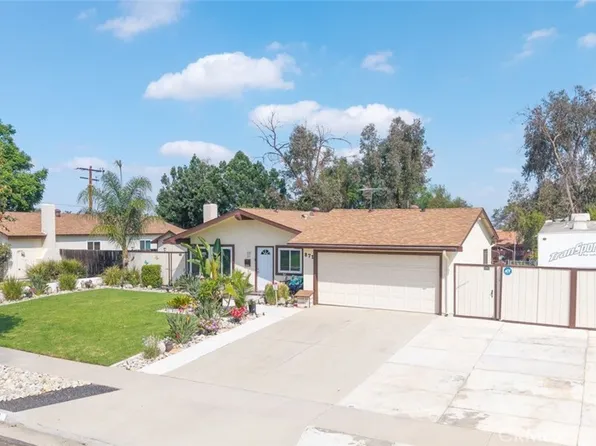 871 W Francis St, Corona, CA 92882