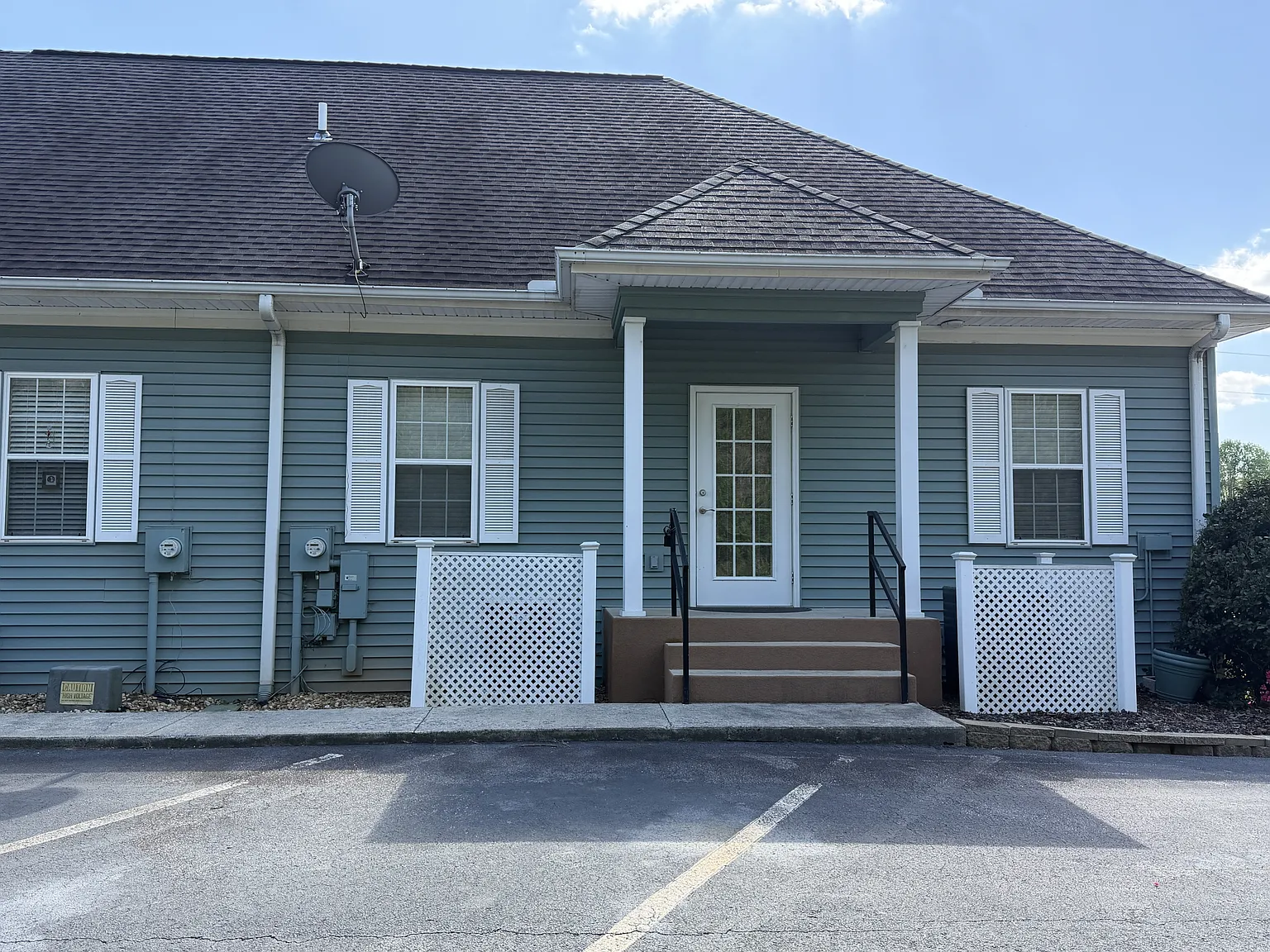 358 Main Street South - 1 — Photo 2