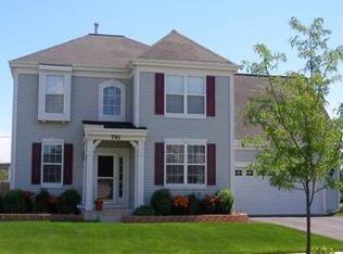 791 S Sienna Dr, Round Lake, IL 60073