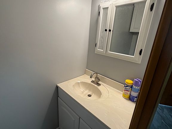 5th image of 6323 Chestnut Hills Dr