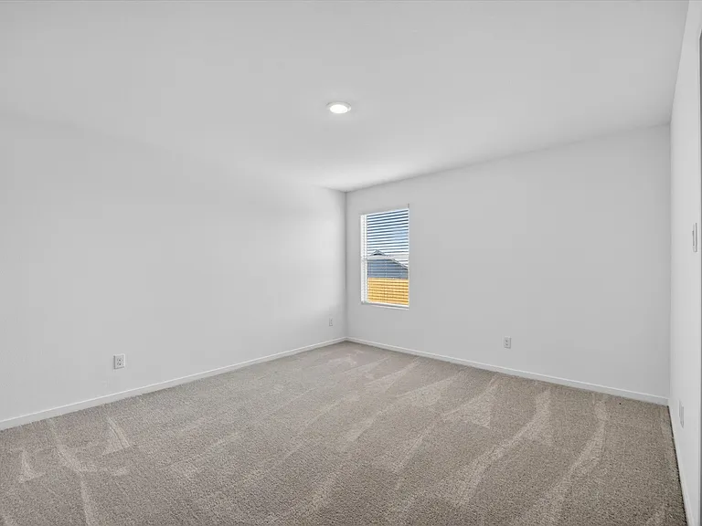 3703 Longleaf Dr — Photo 10