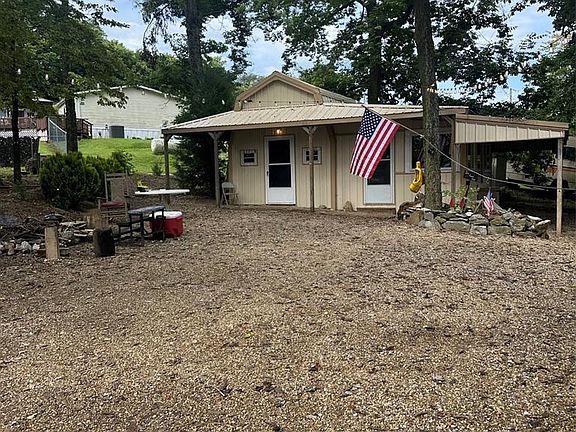2nd image of 19609 Kay Ln