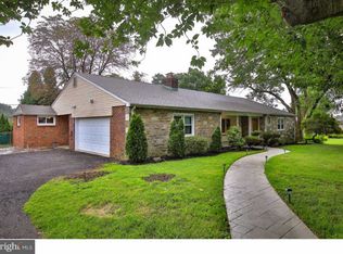 1241 Glenbrook Rd, Huntingdon Valley, PA 19006