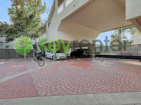 1629 10th St APT 2, Sacramento, CA 95814
