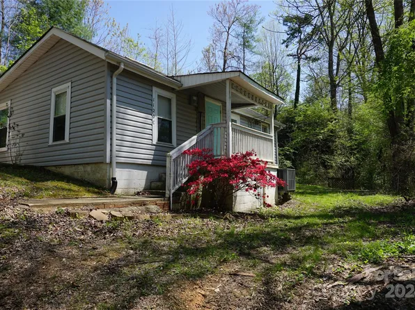 1120C Meadowlane Dr NW, Lenoir, NC 28645