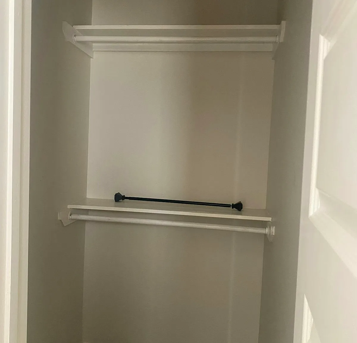 3801 Whitewing Avenue, Unit 4 — Photo 4