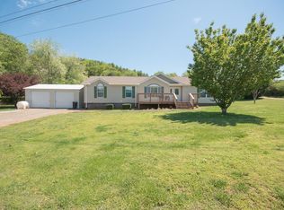 25 Sarawak Rd, Franklin, NC 28734