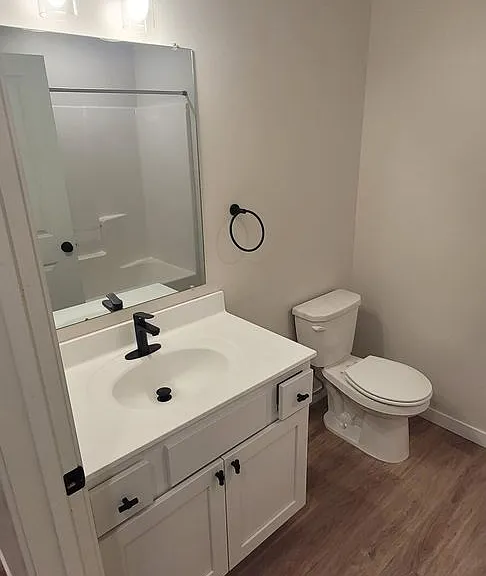 826-834 Thames Ct #1008 — Photo 67