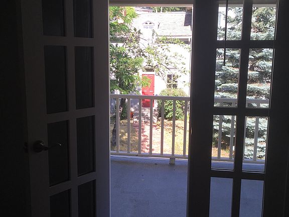 5th image of 301 N Almond St APT 4