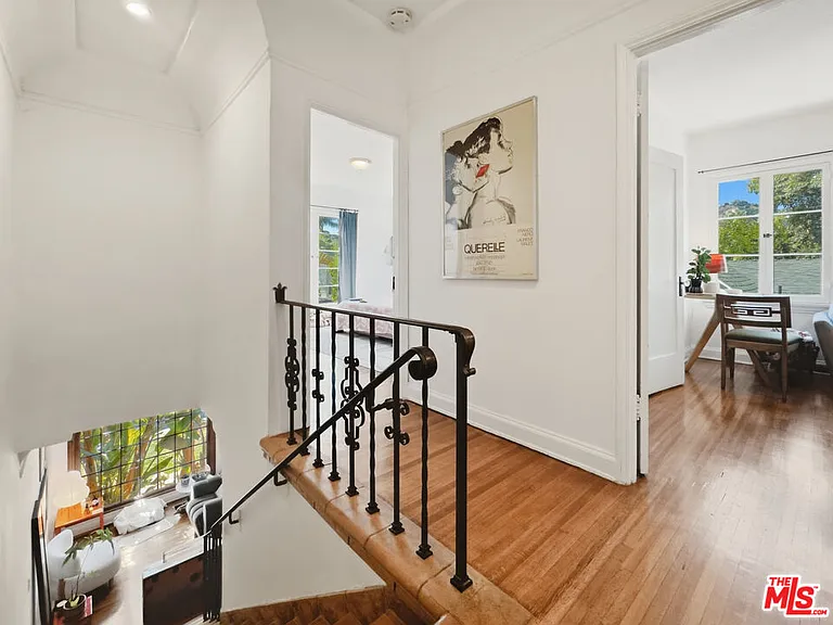 934 N Harper Ave — Photo 15