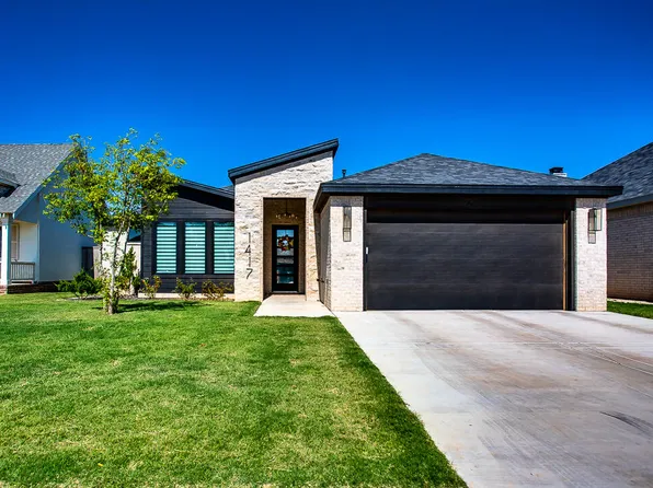 1417 Durham Ave, Wolfforth, TX 79382