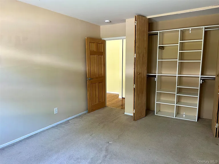 8 Colonial Rd #36 — Photo 9