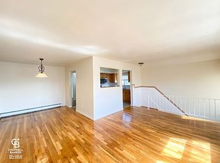 75 Arthur Ave #1, Staten Island, NY 10305