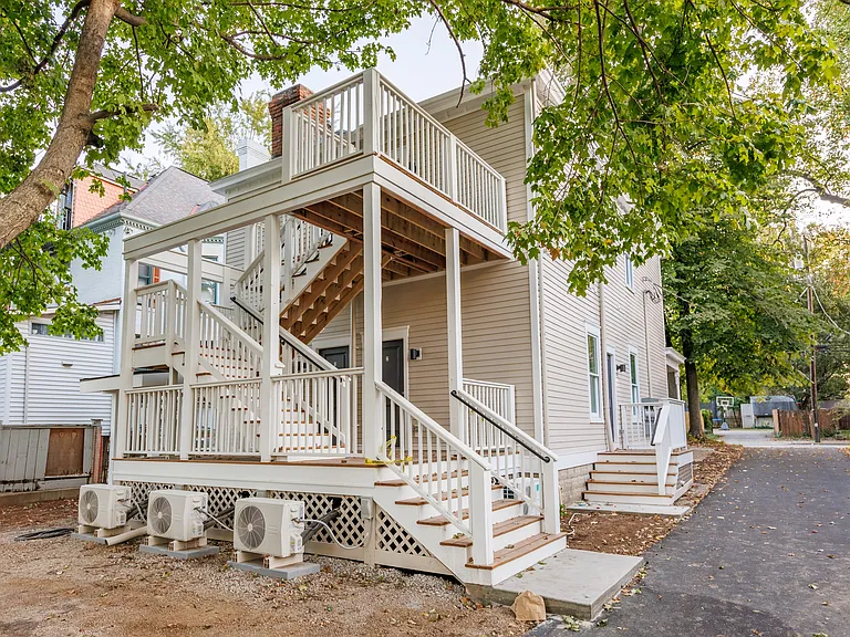 716 W Maxwell St #1 — Photo 17