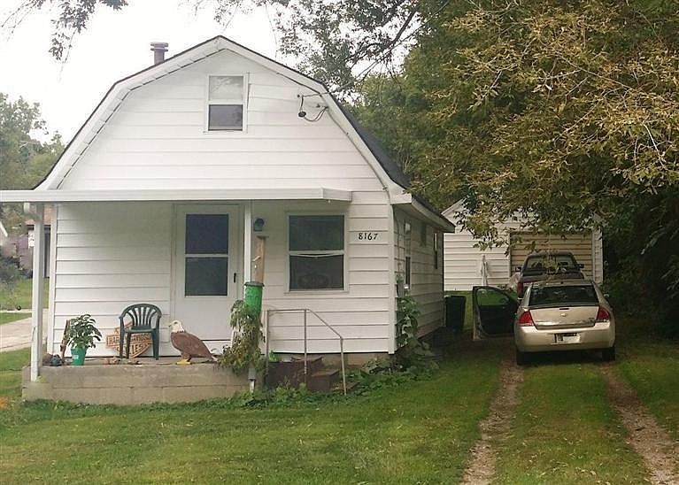 2nd image of 8167 E Coldwater Rd