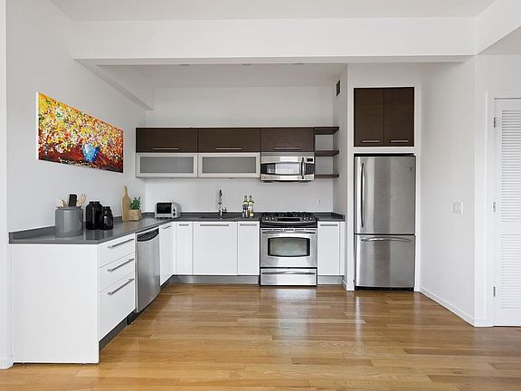 3rd image of 232 E 118th St APT 3A