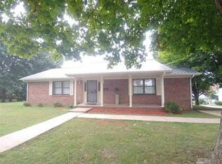 402 E Walnut St, Scottsville, KY 42164