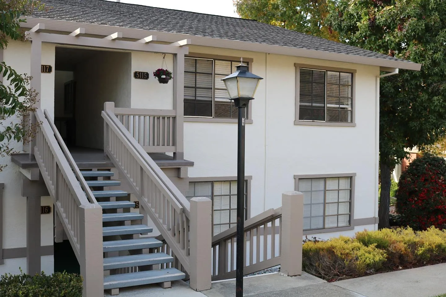 5115 Cribari Pl photo 1