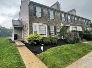 30 Covington Ct, Mount Joy, PA 17552