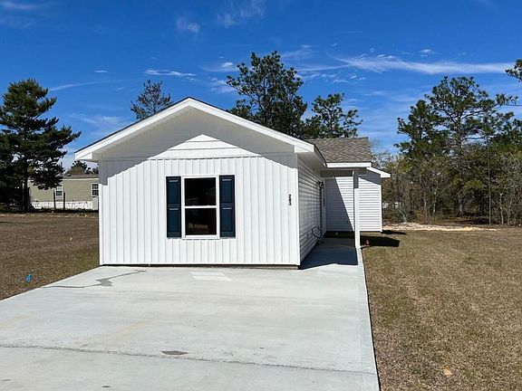 2nd image of 299 Laurel Ln