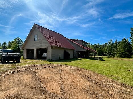 4th image of 3191 Van Buren Rd