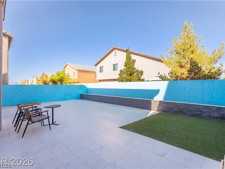 7360 Crown Landing St — Photo 24