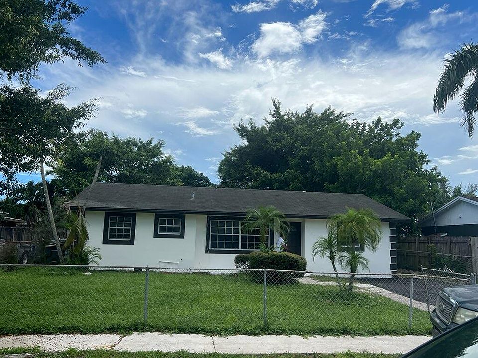 1st image of 5550 S 35th Court
