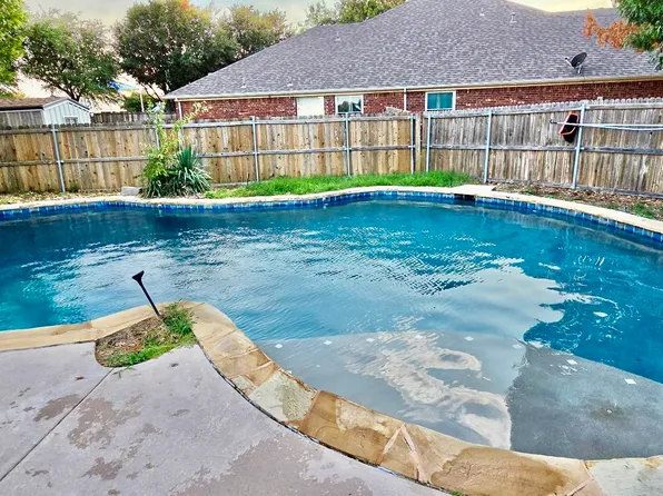 8417 Rock Canyon Ct, Fort Worth, TX 76123