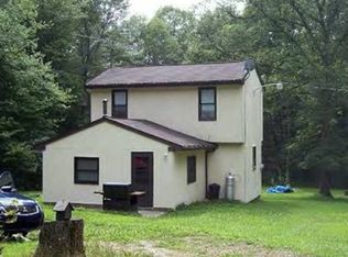 523 Henrys Bend Rd, Oil City, PA 16301