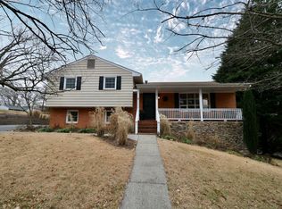 973 Lauderdale Ave, Vinton, VA 24179