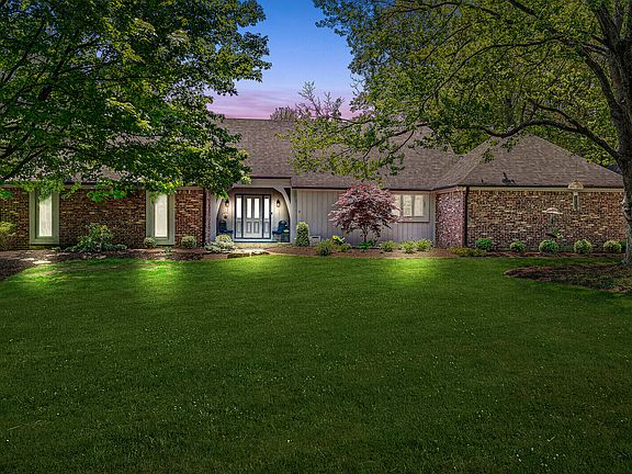 2nd image of 8949 Keevers Dr