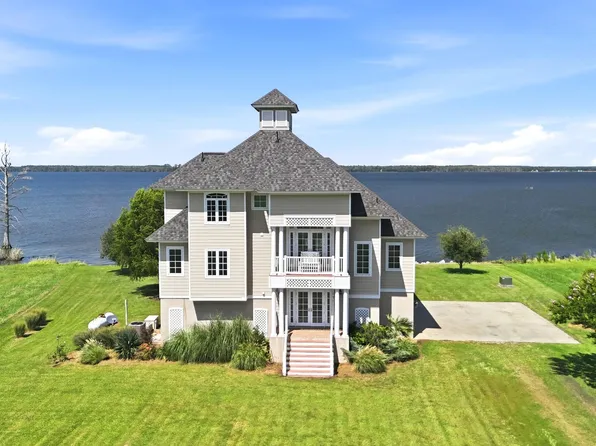 171 Royal Tern Way, Hertford, NC 27944